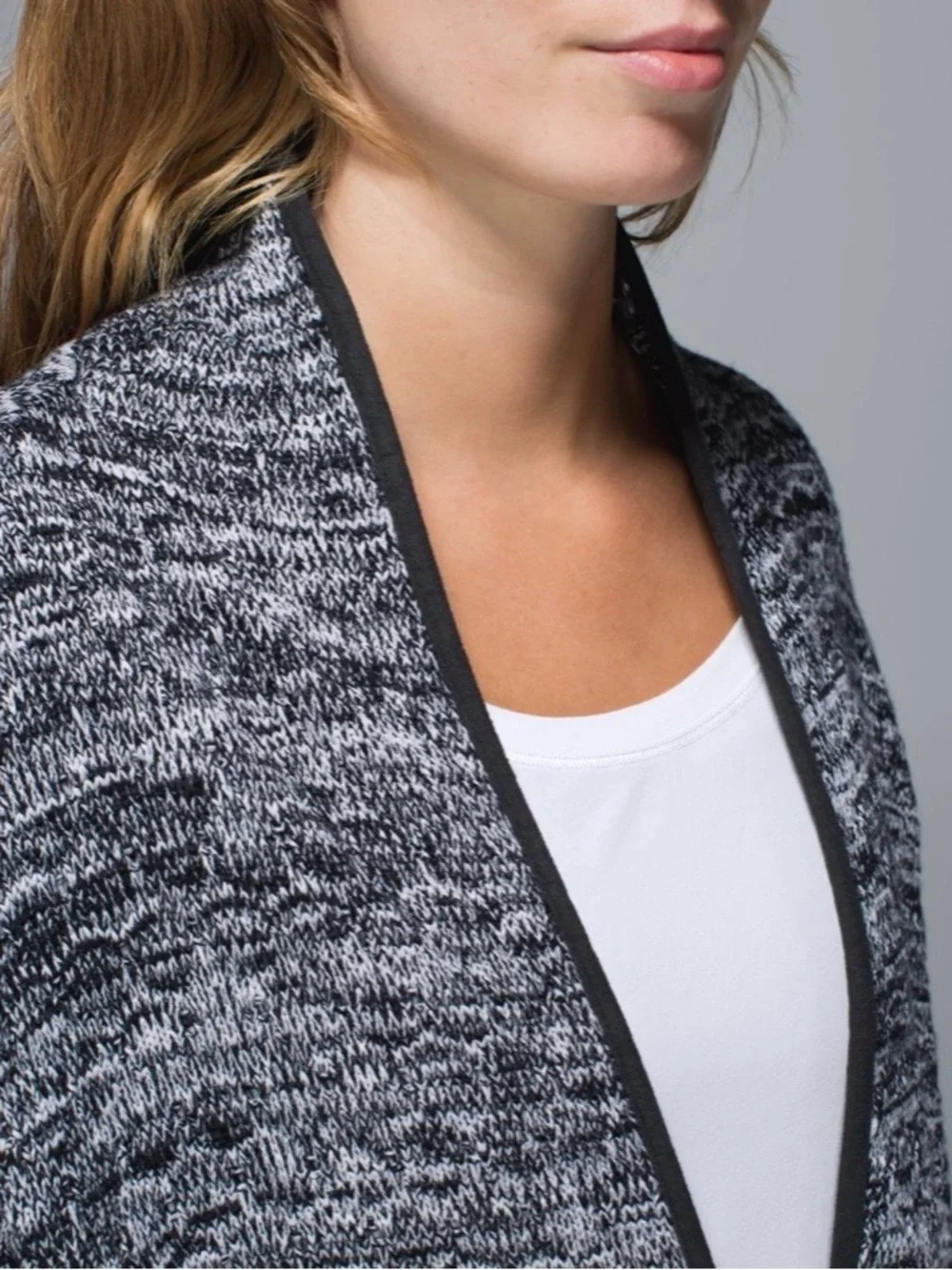 Lululemon Cardi All Day Oversized Knit Cardigan in Black/White